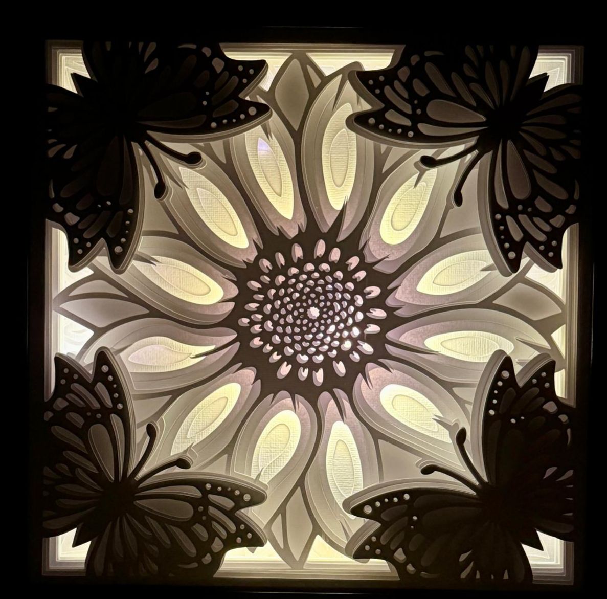 LED-Shadowbox aus Holz handgefertigt | verschiedene Motive & Lichtfarben